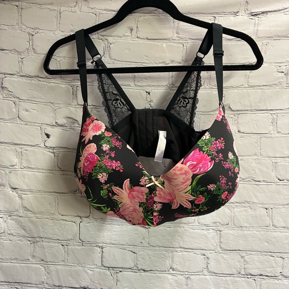 Cacique Other - cacique women’s lightly lined‎ balconette bra black floral print lace sz 40H euc